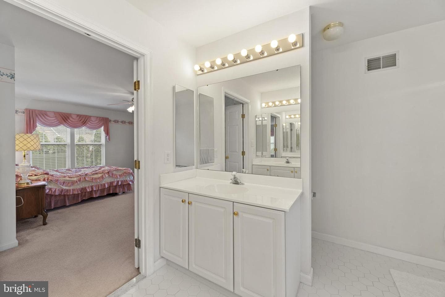 220 Cypress Ridge Drive photo 36