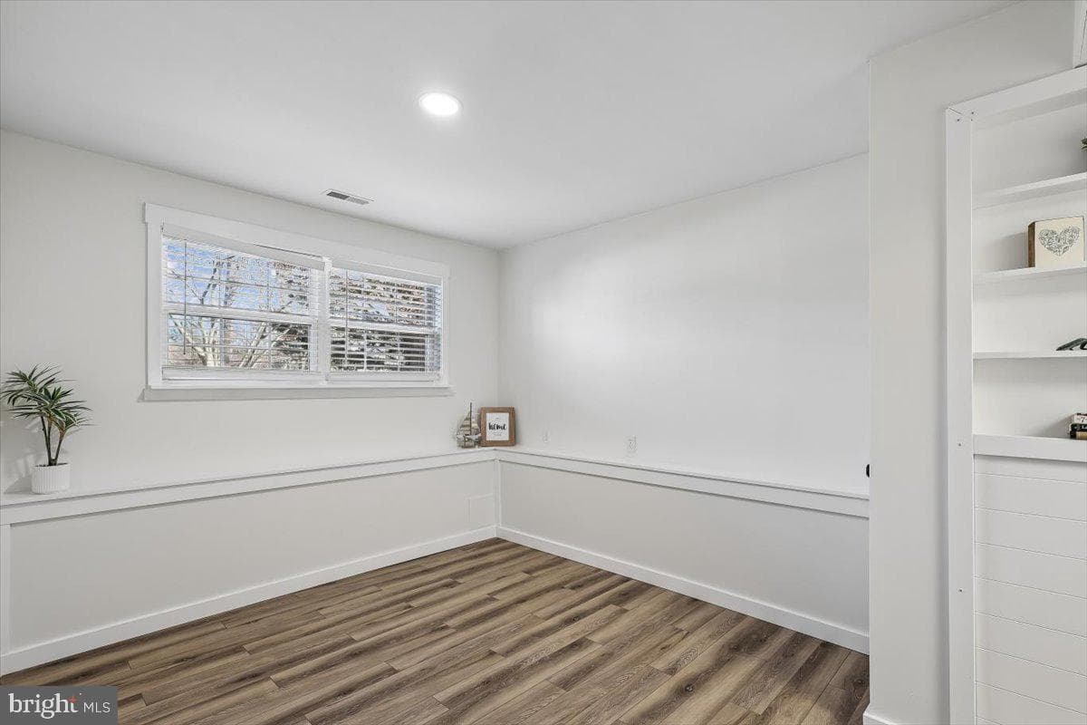 390 Laurel Trail photo 29