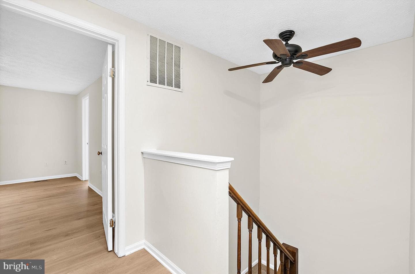 557 Bay Dale Court photo 22