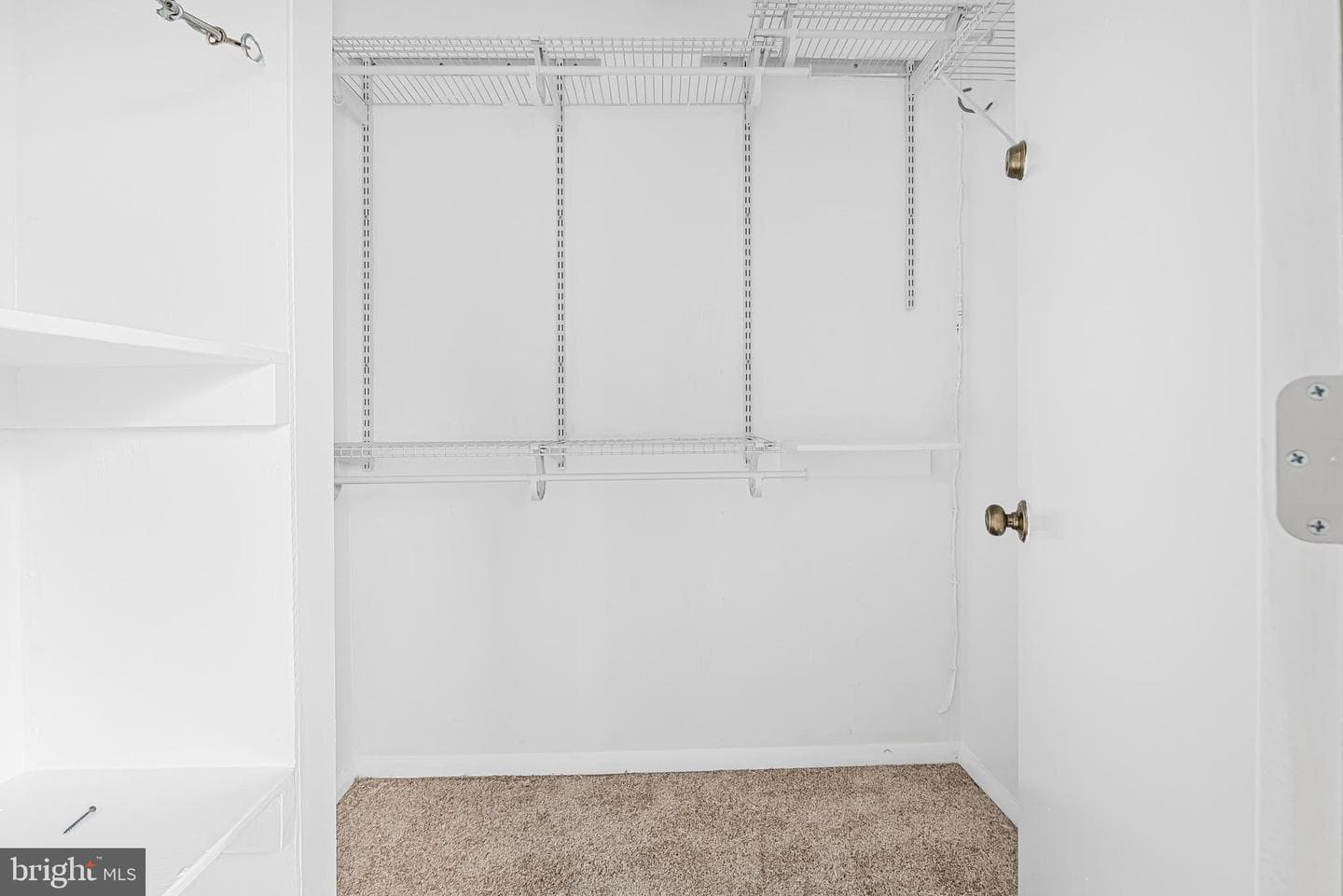 1233 Birchcrest Court photo 16