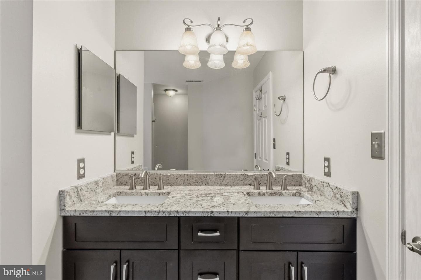 3704 Eagles Nest Court photo 28