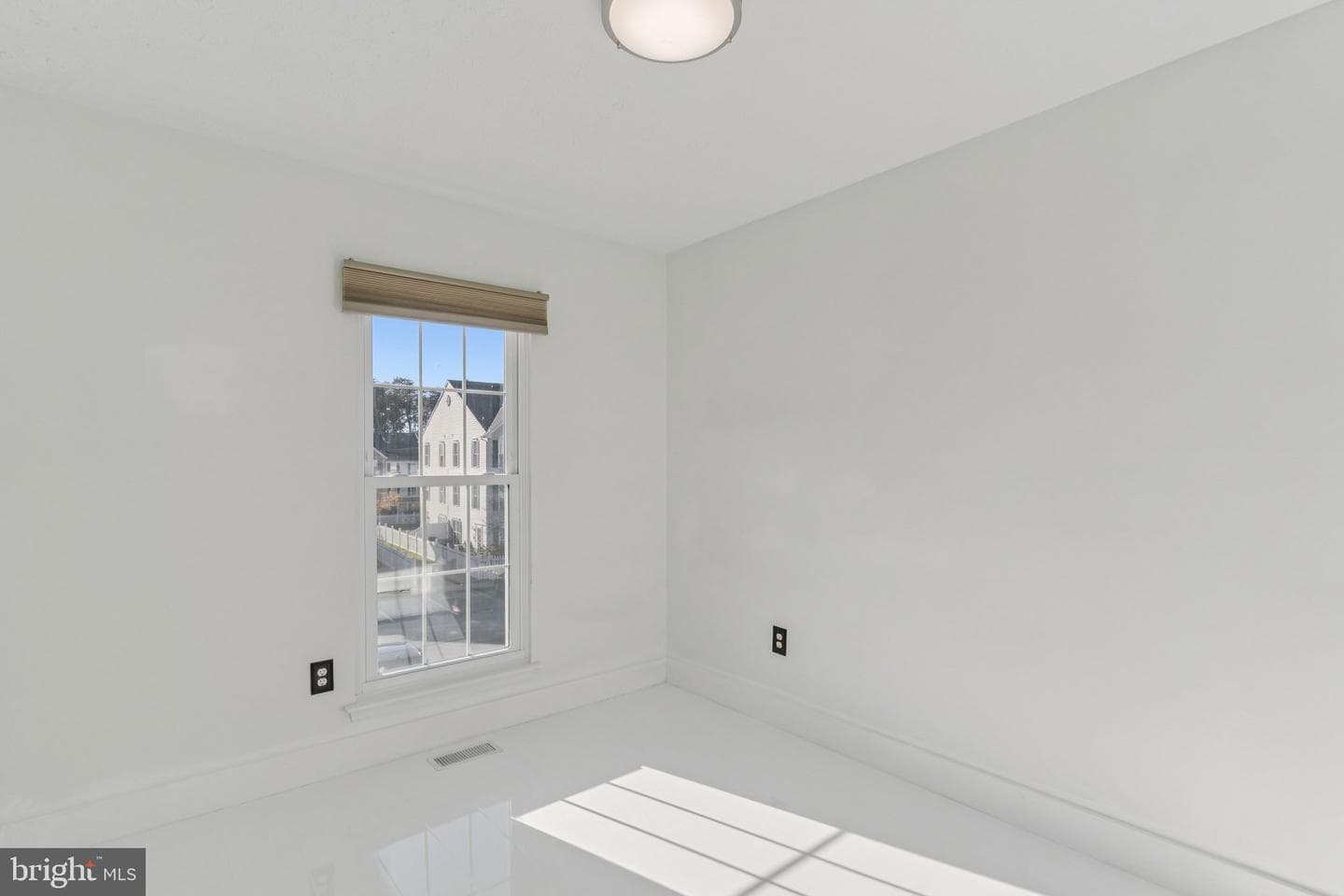1805 Chatfield Terrace photo 16