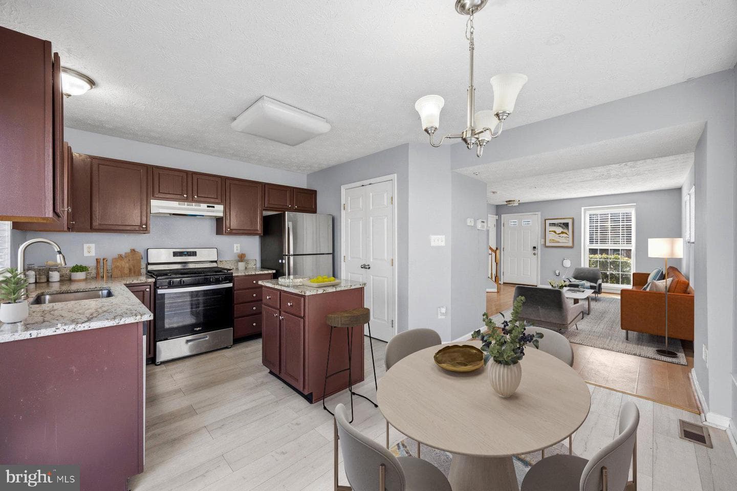 8301 Water Lily Way photo 11