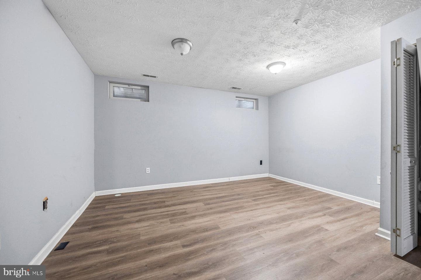 8301 Water Lily Way photo 24