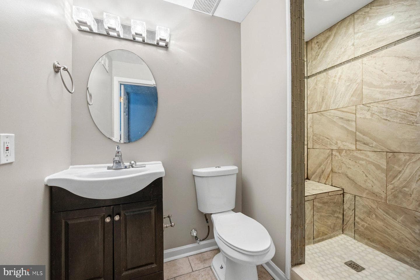 8301 Water Lily Way photo 26