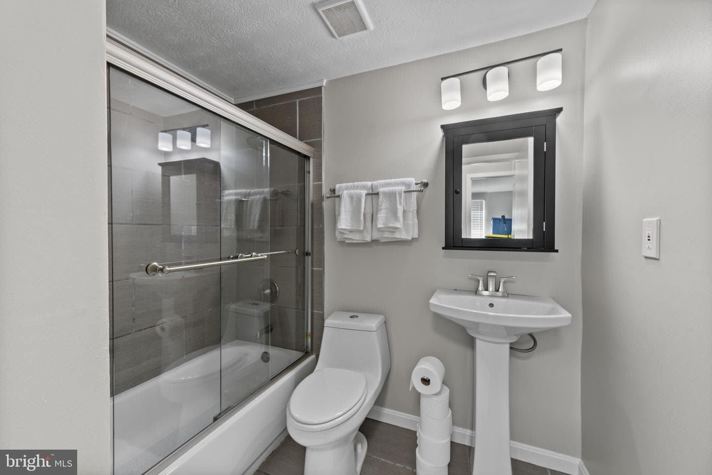 372 Blossom Tree Drive photo 19
