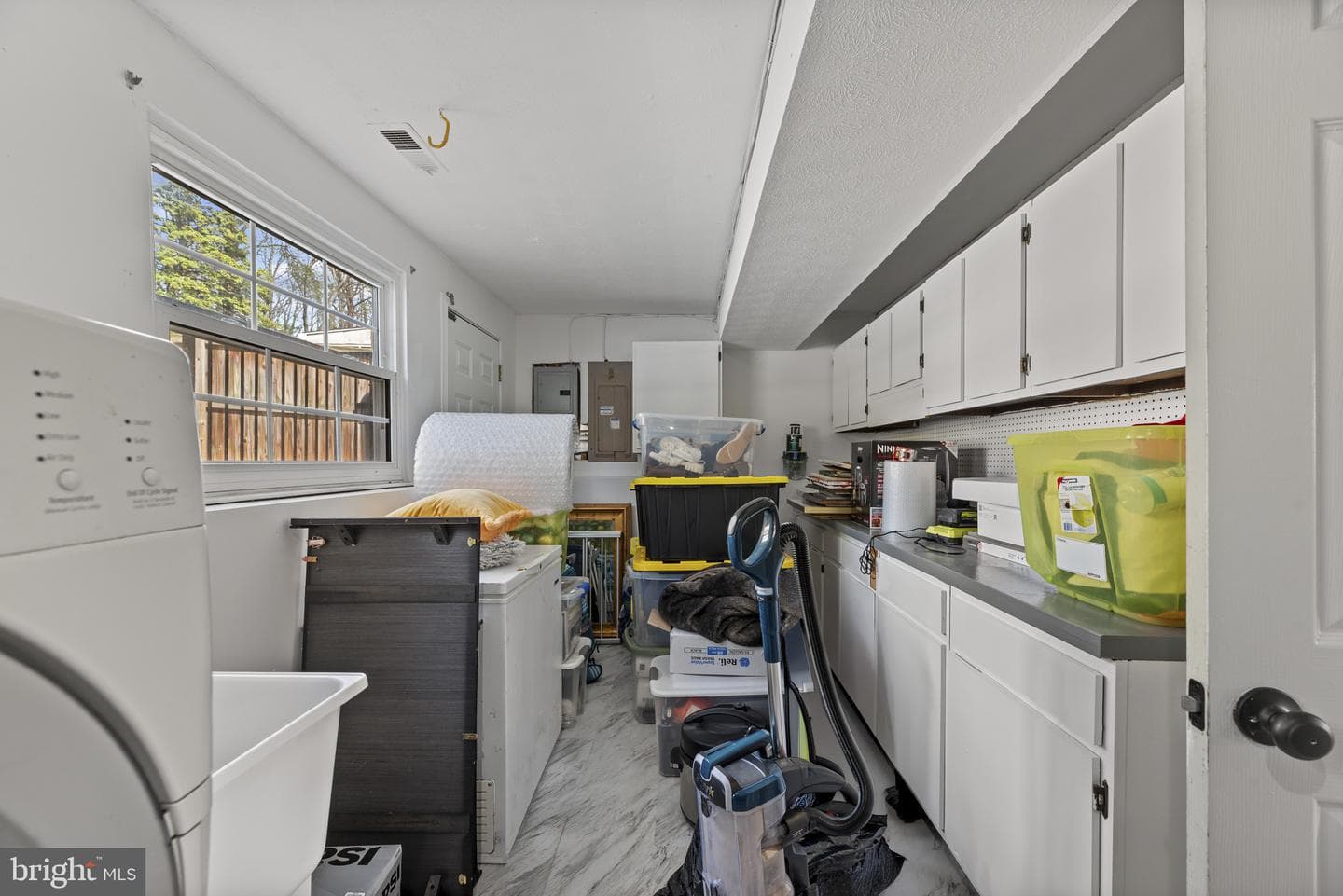 372 Blossom Tree Drive photo 29