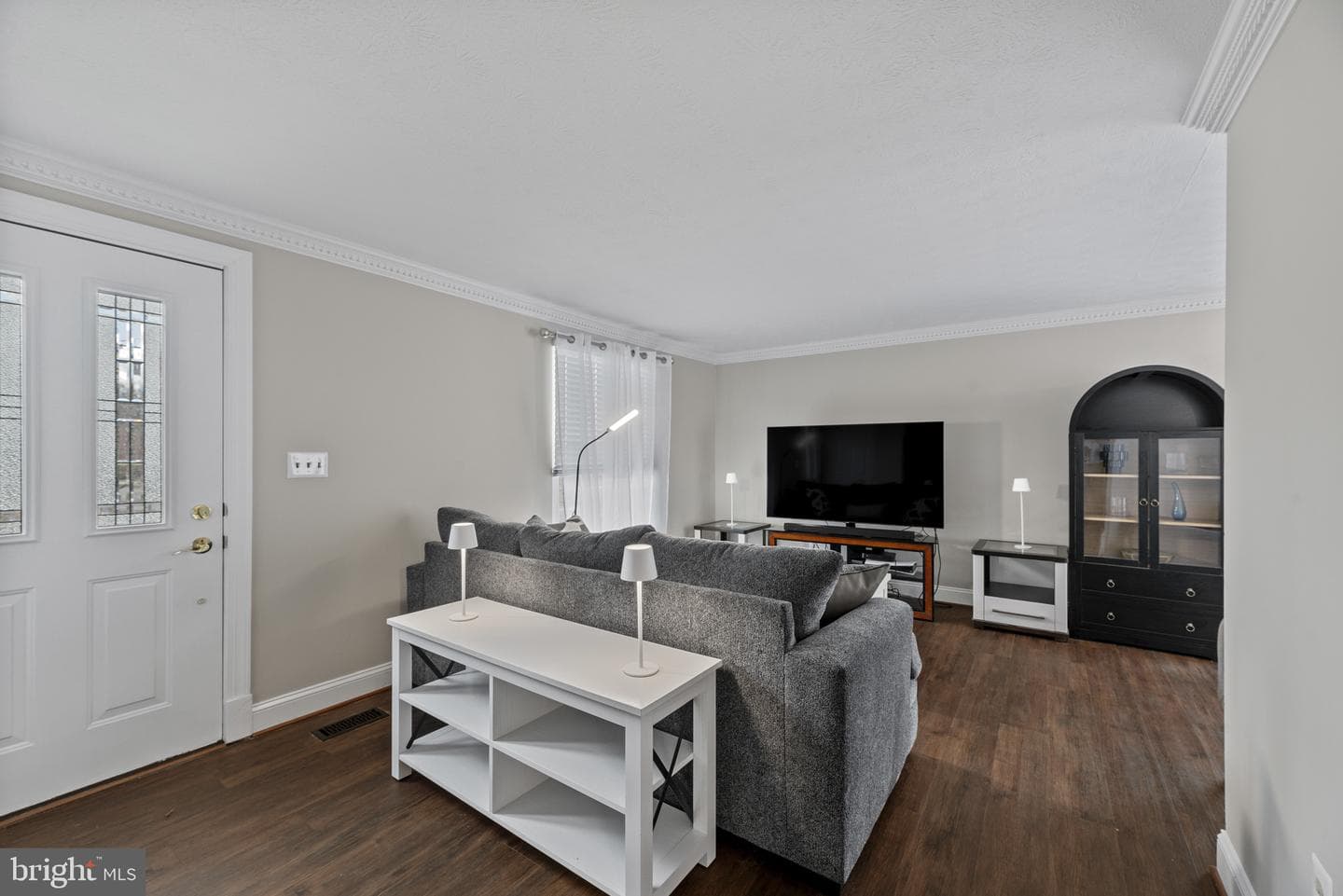 372 Blossom Tree Drive photo 5