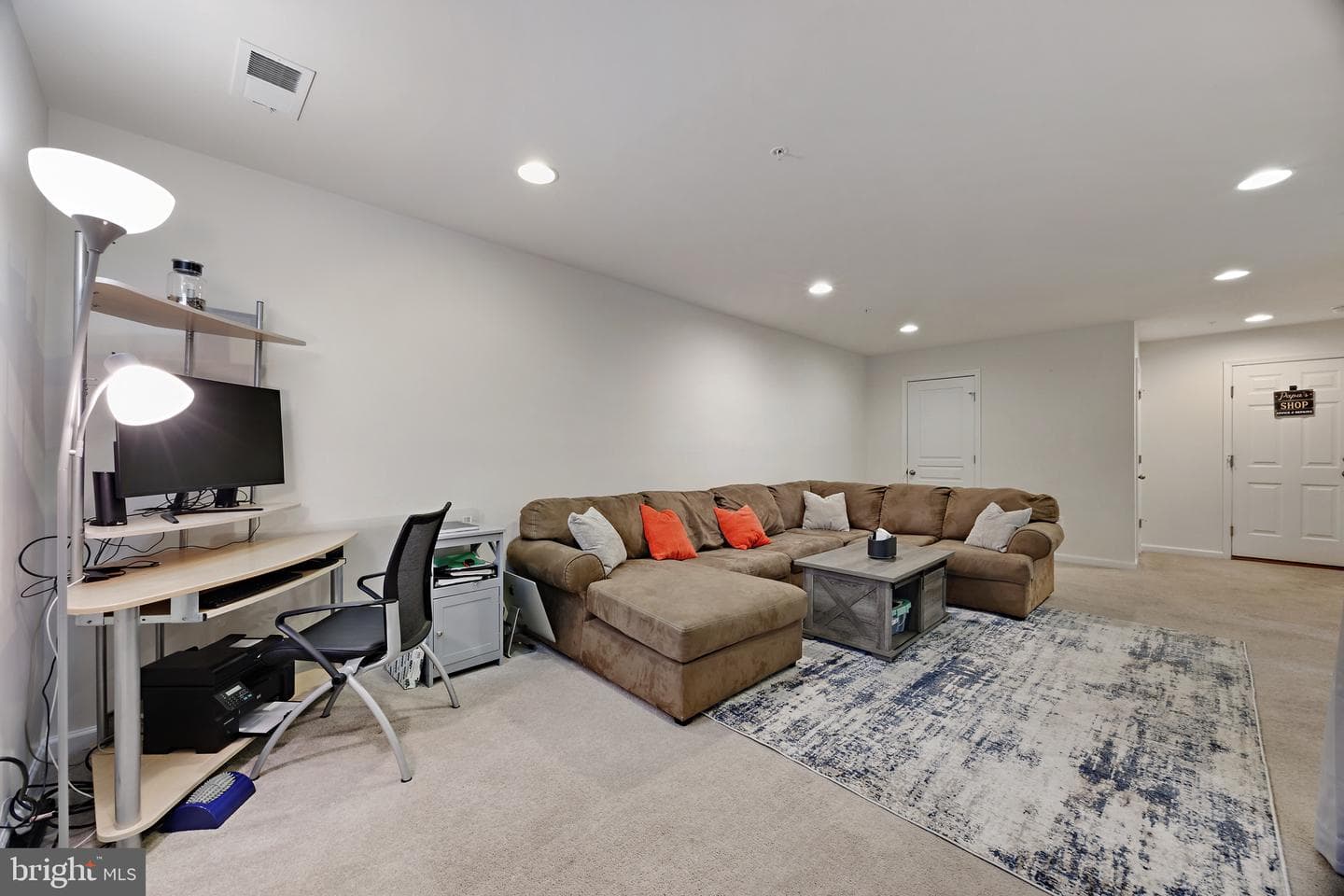 7545 Holly Ridge Drive photo 34