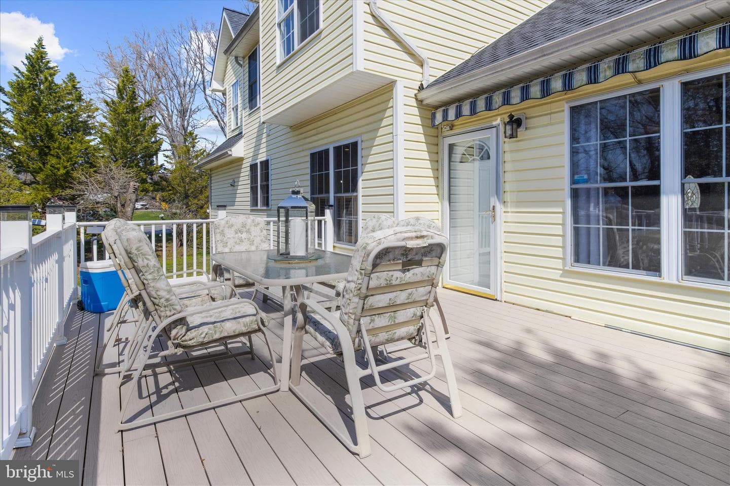 92 Clifford Boulevard photo 45
