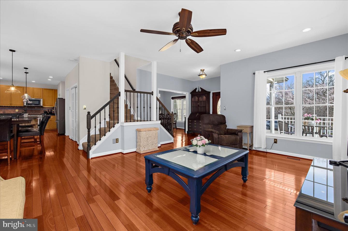 92 Clifford Boulevard photo 6