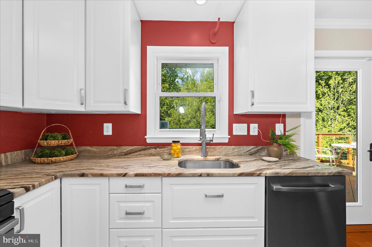 1231 Van Buren Drive photo 11