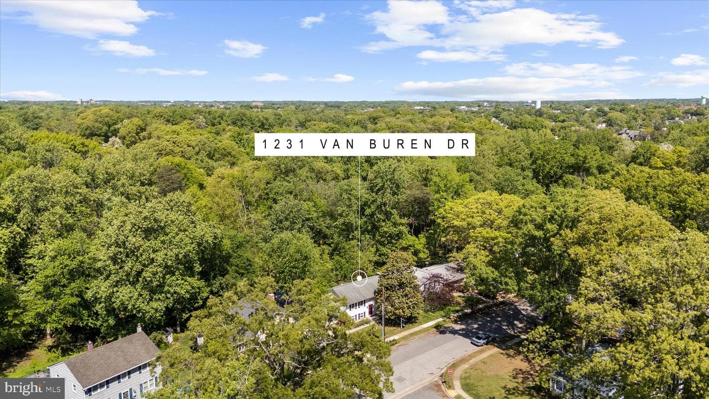 1231 Van Buren Drive photo 43