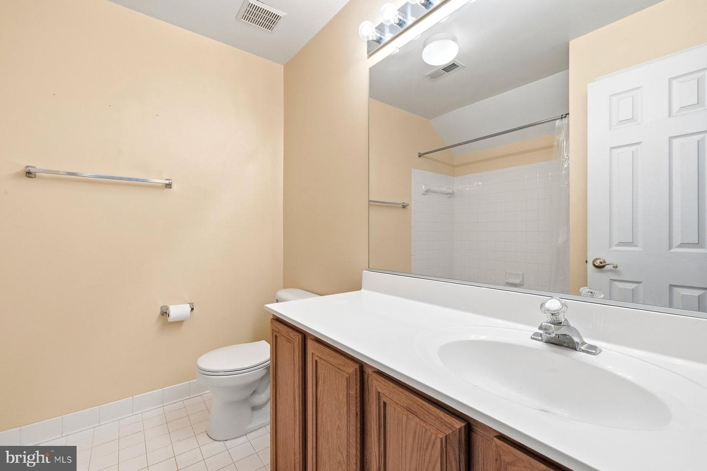 7810 Grandison Way photo 25