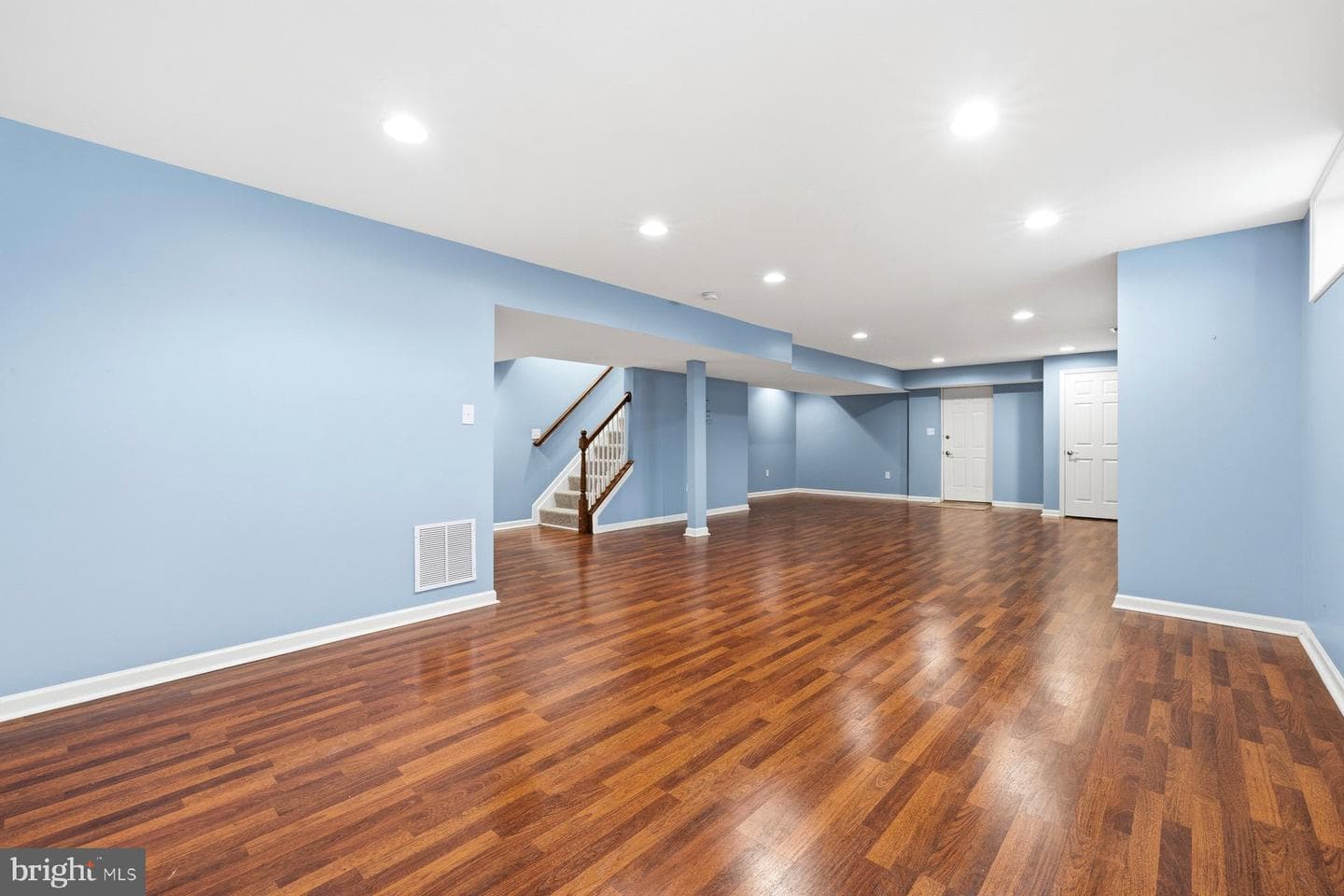 7810 Grandison Way photo 36
