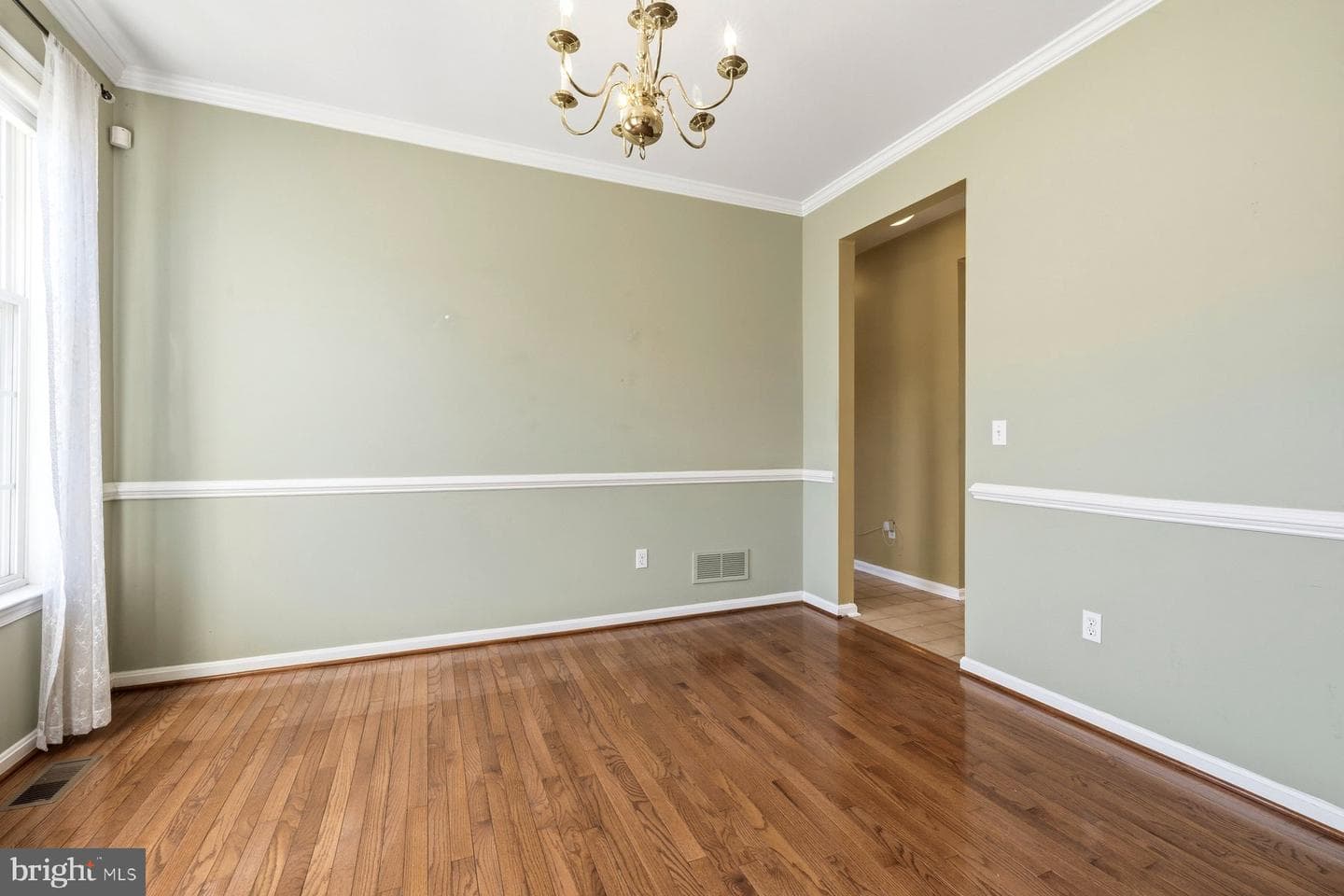 7810 Grandison Way photo 6