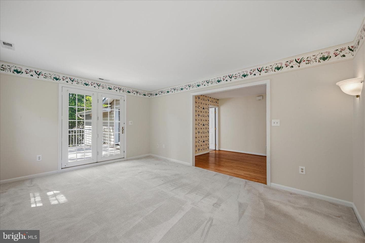 317 White Plains Court photo 28