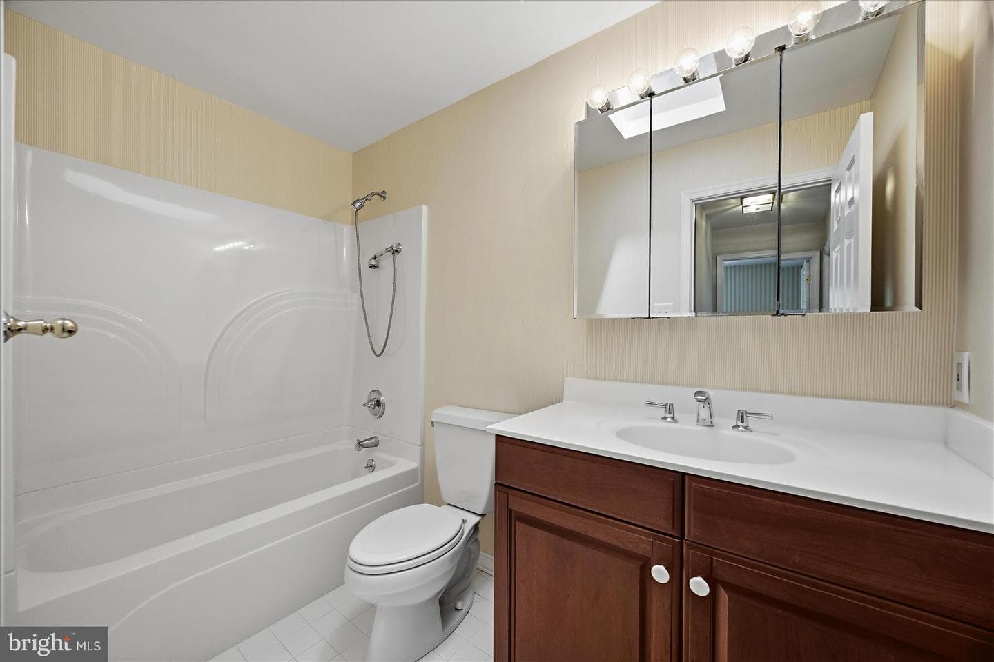 317 White Plains Court photo 41