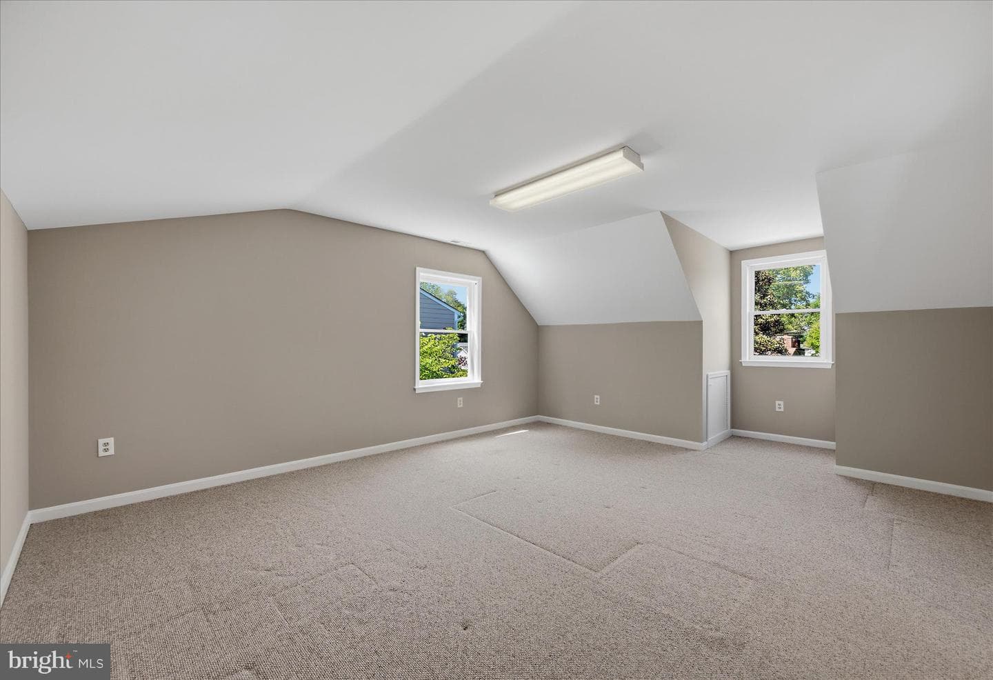 317 White Plains Court photo 45