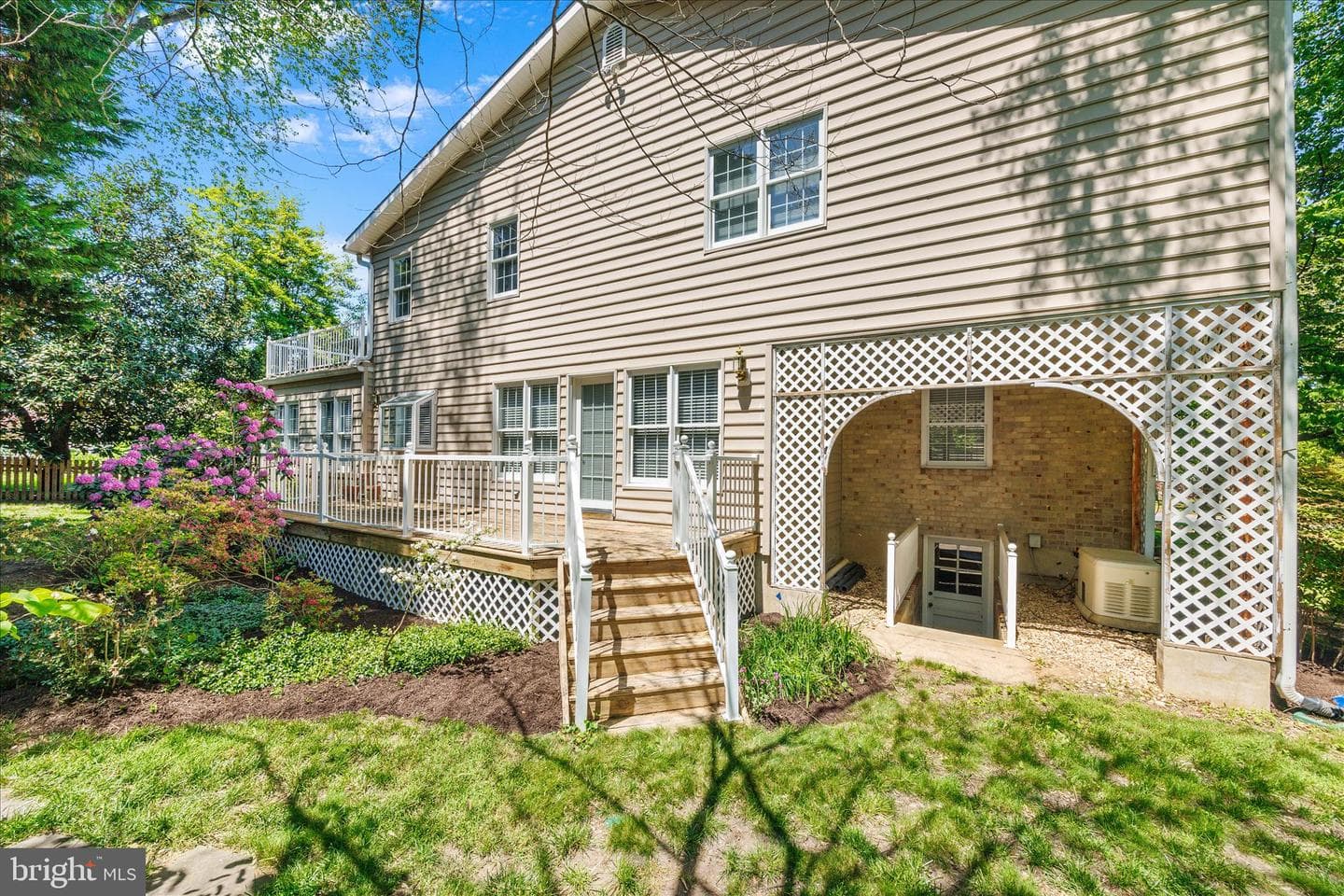 317 White Plains Court photo 60