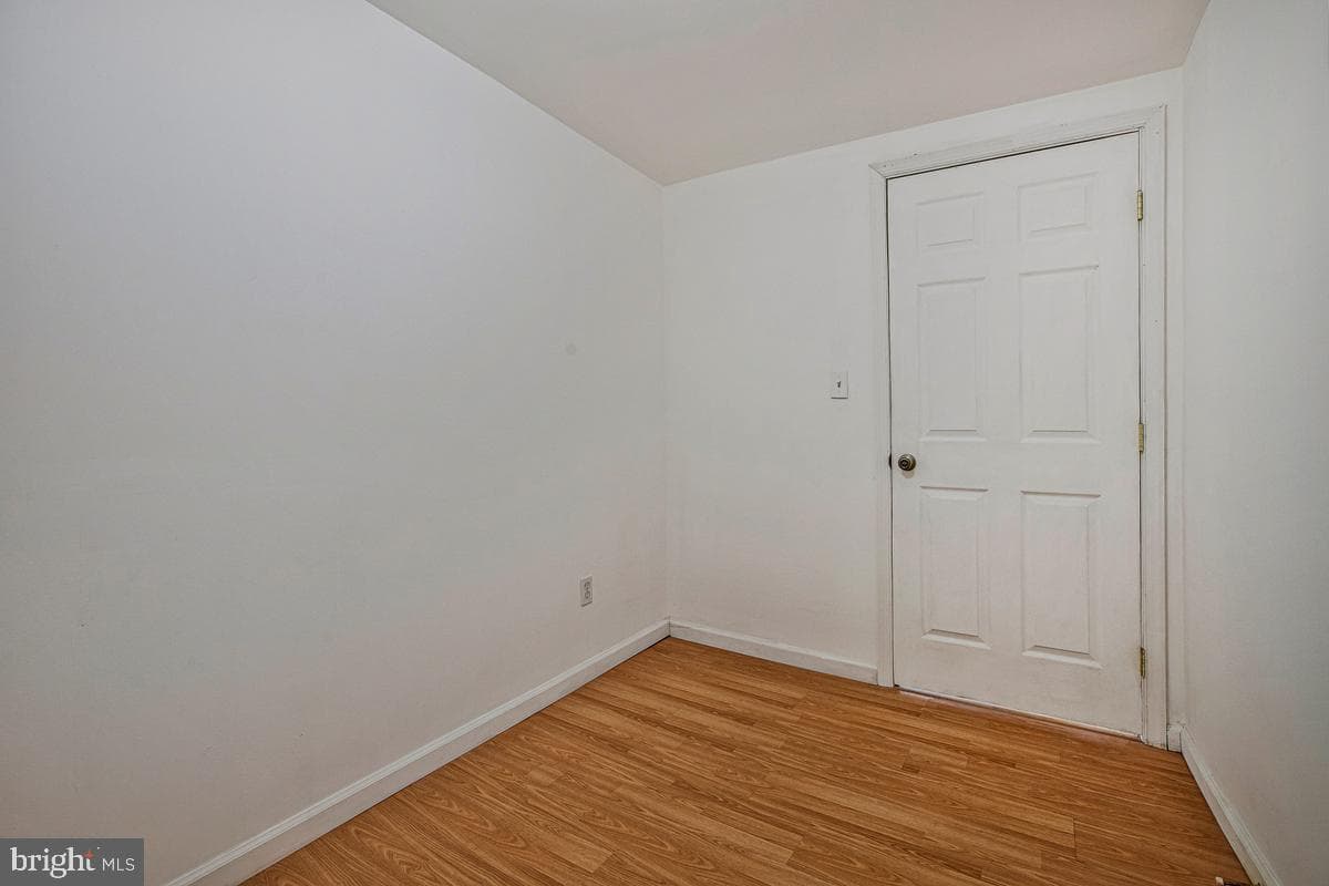 7801 Waterview photo 17