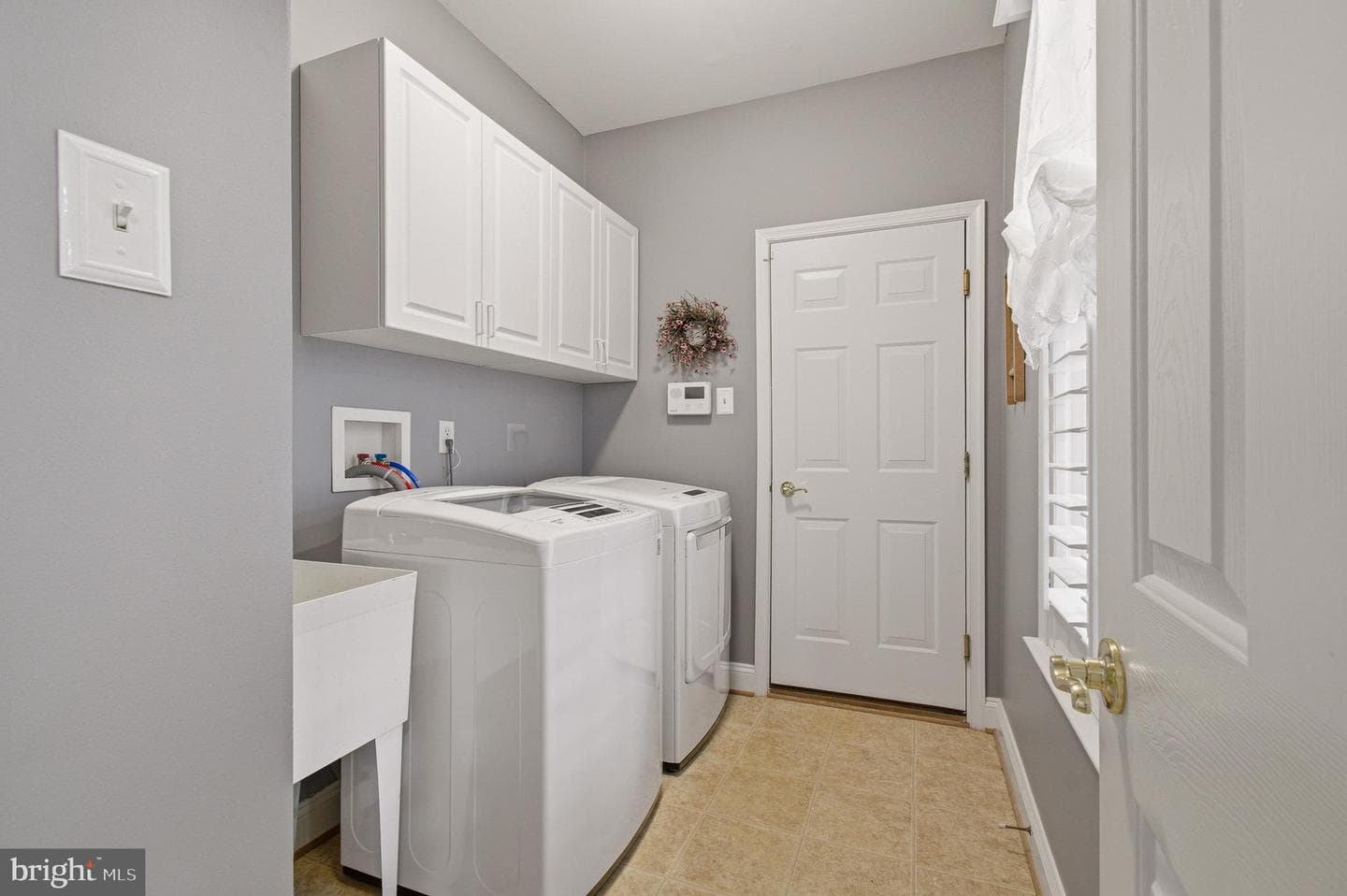 822 Square Nail Court photo 36