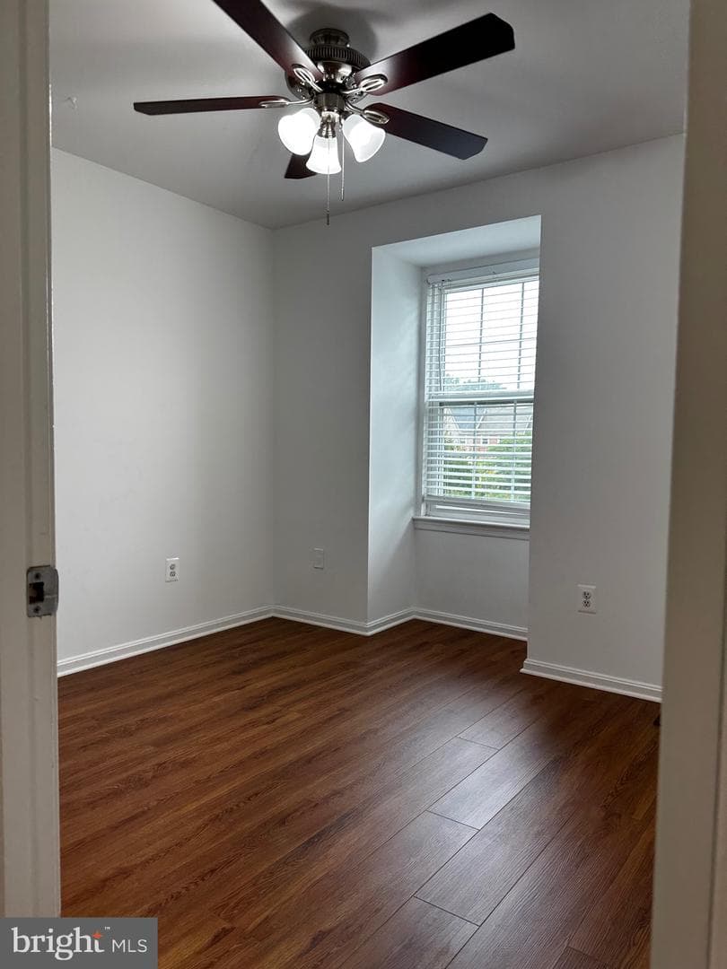 1346 Cox Cove Court photo 30