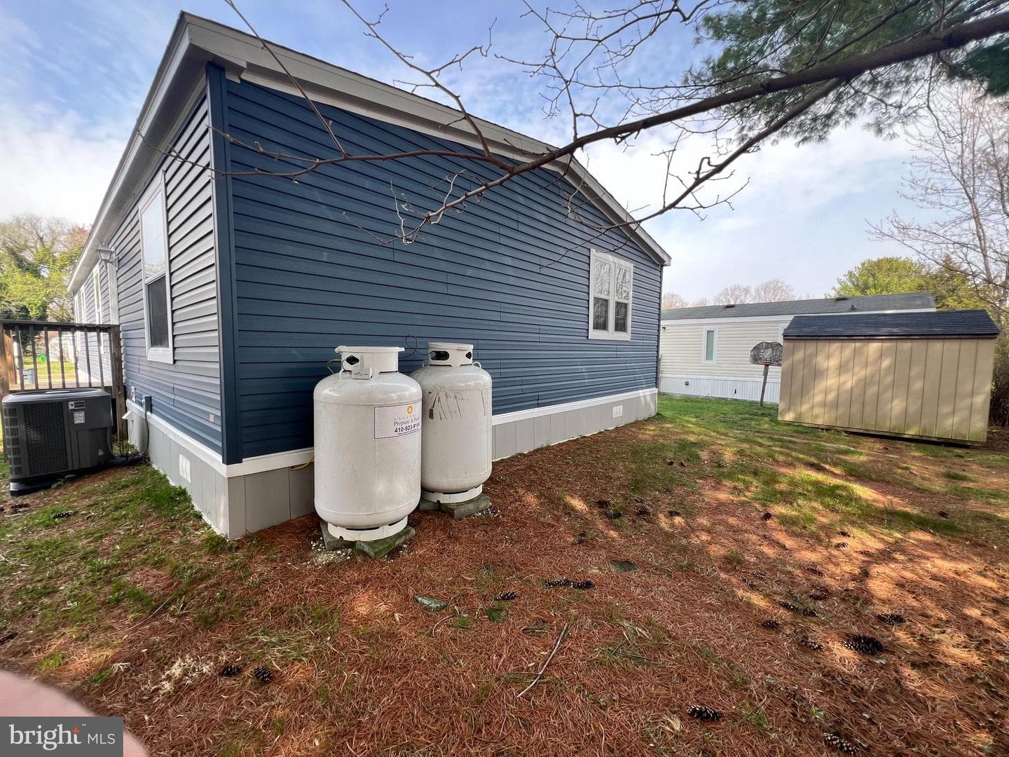 485 Keith Rd photo 22