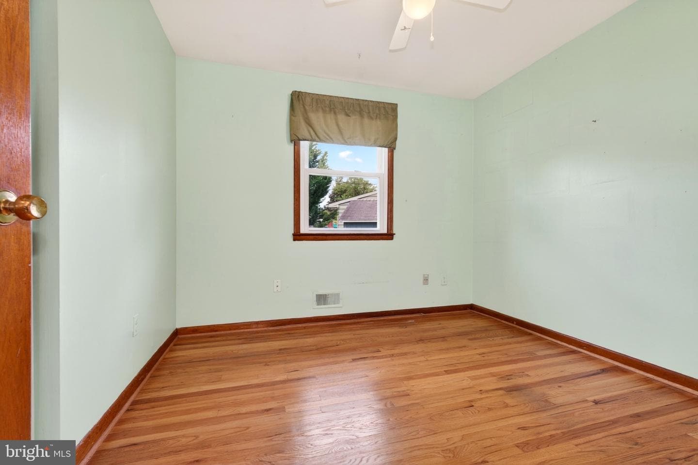1200 Whitman Drive photo 19