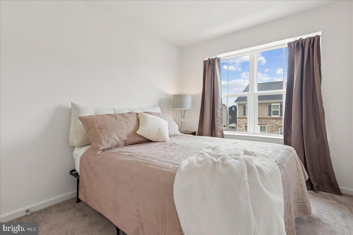 1813 Iris Lane photo 17