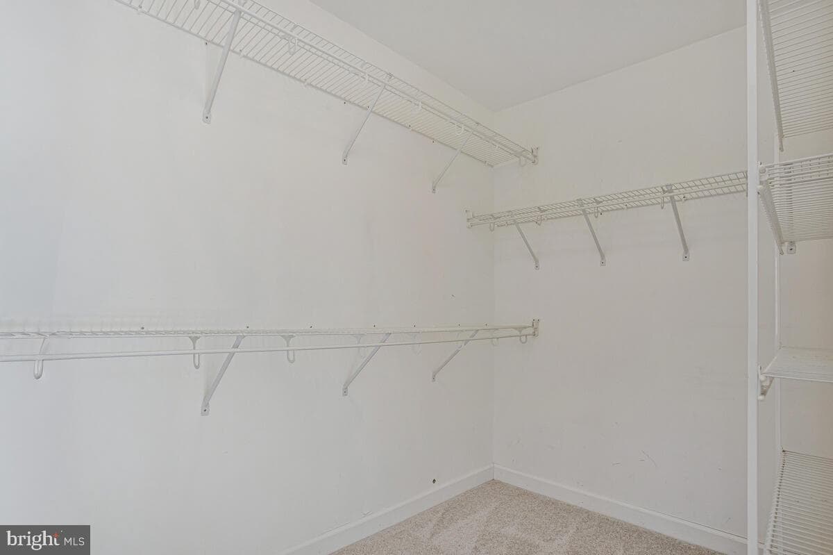 405 Pondview Lane photo 25