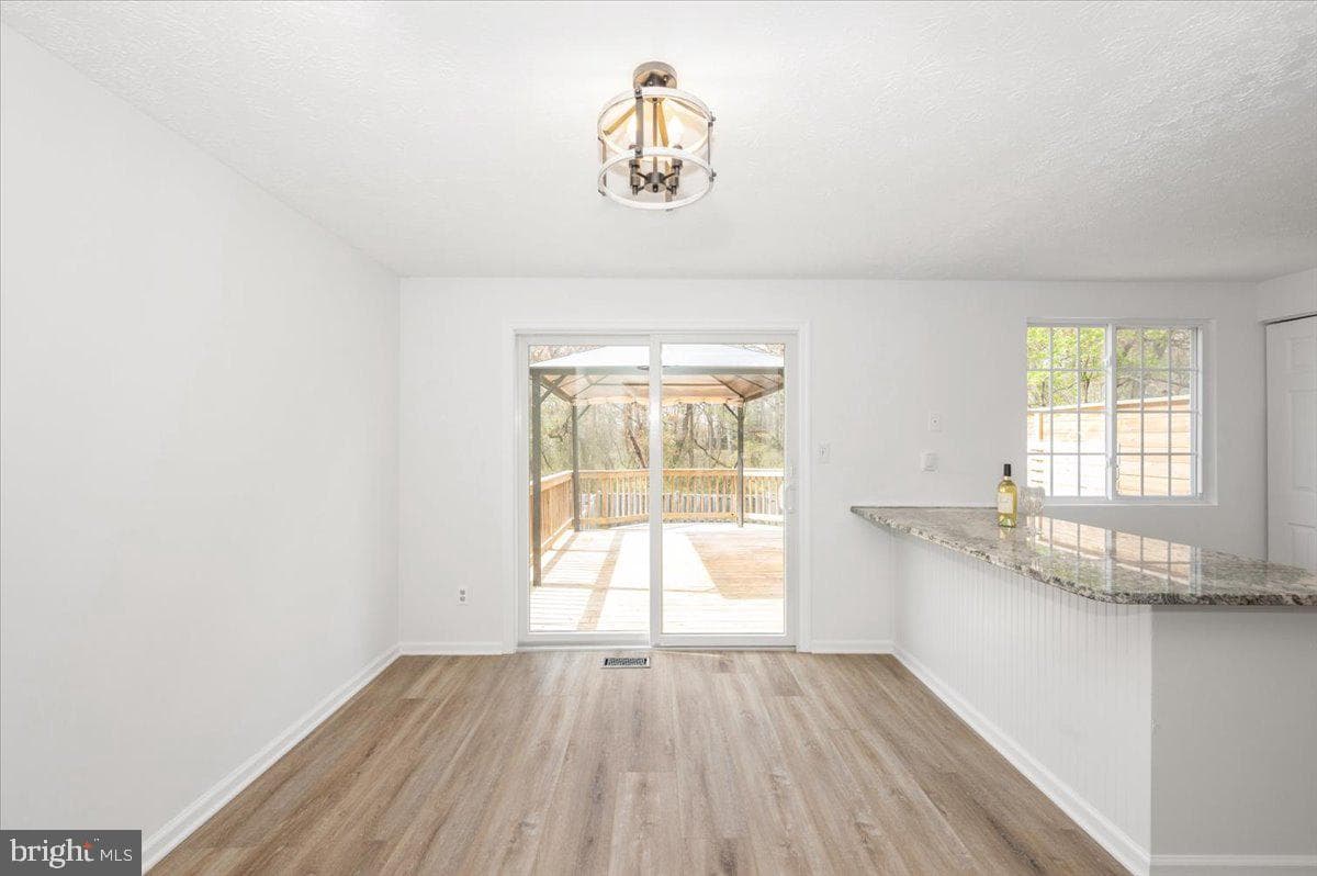8236 Shady Nook Court photo 10