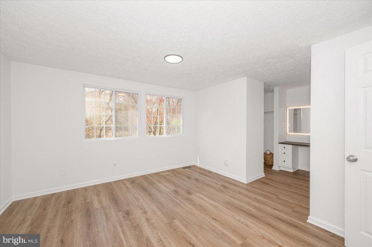 8236 Shady Nook Court photo 20