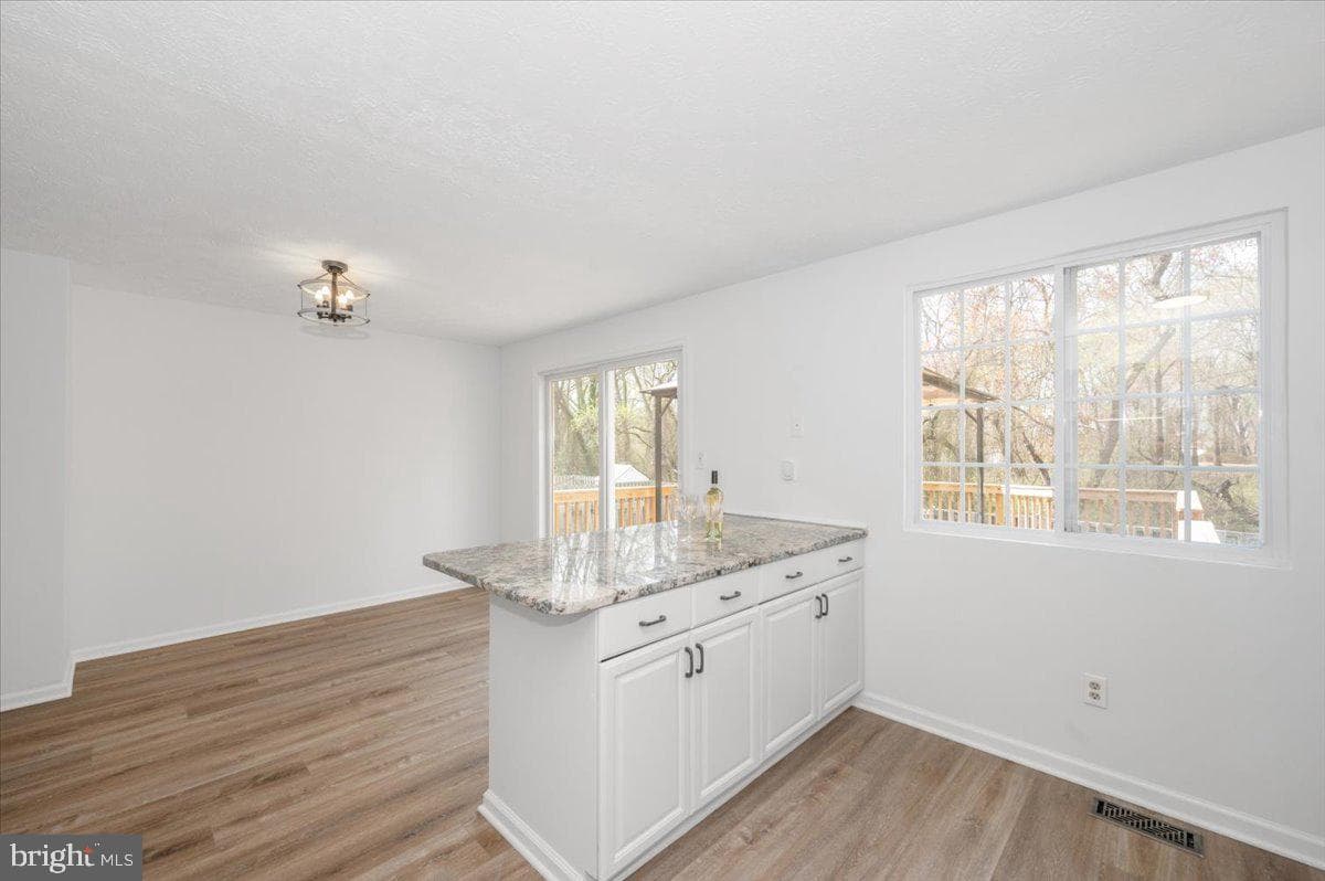 8236 Shady Nook Court photo 7