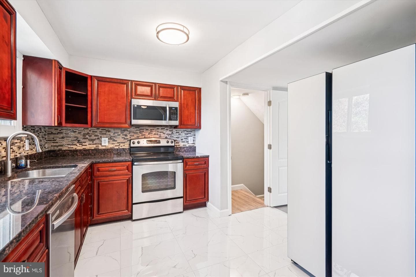 1078 Brightleaf Court photo 5