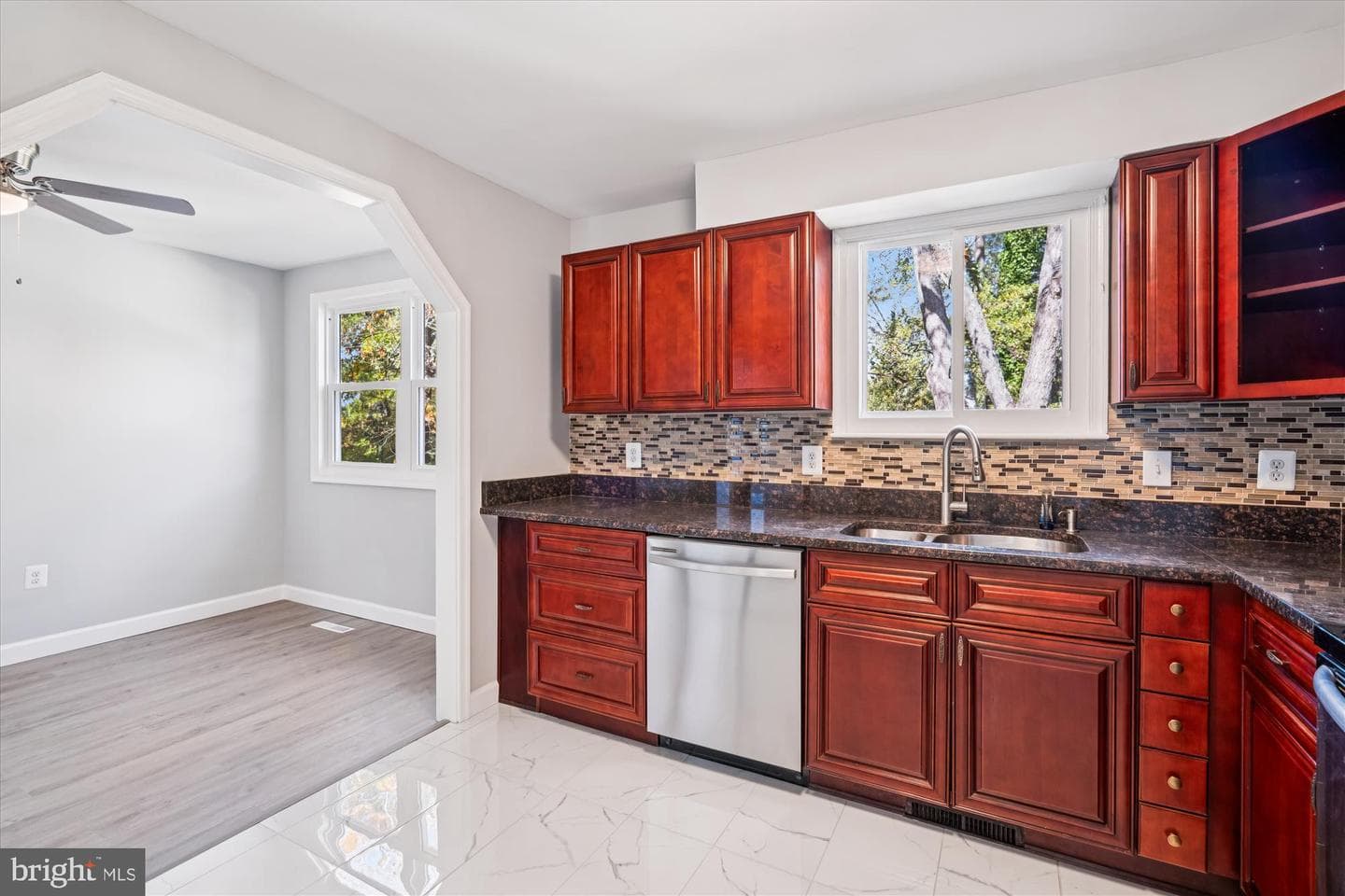 1078 Brightleaf Court photo 6