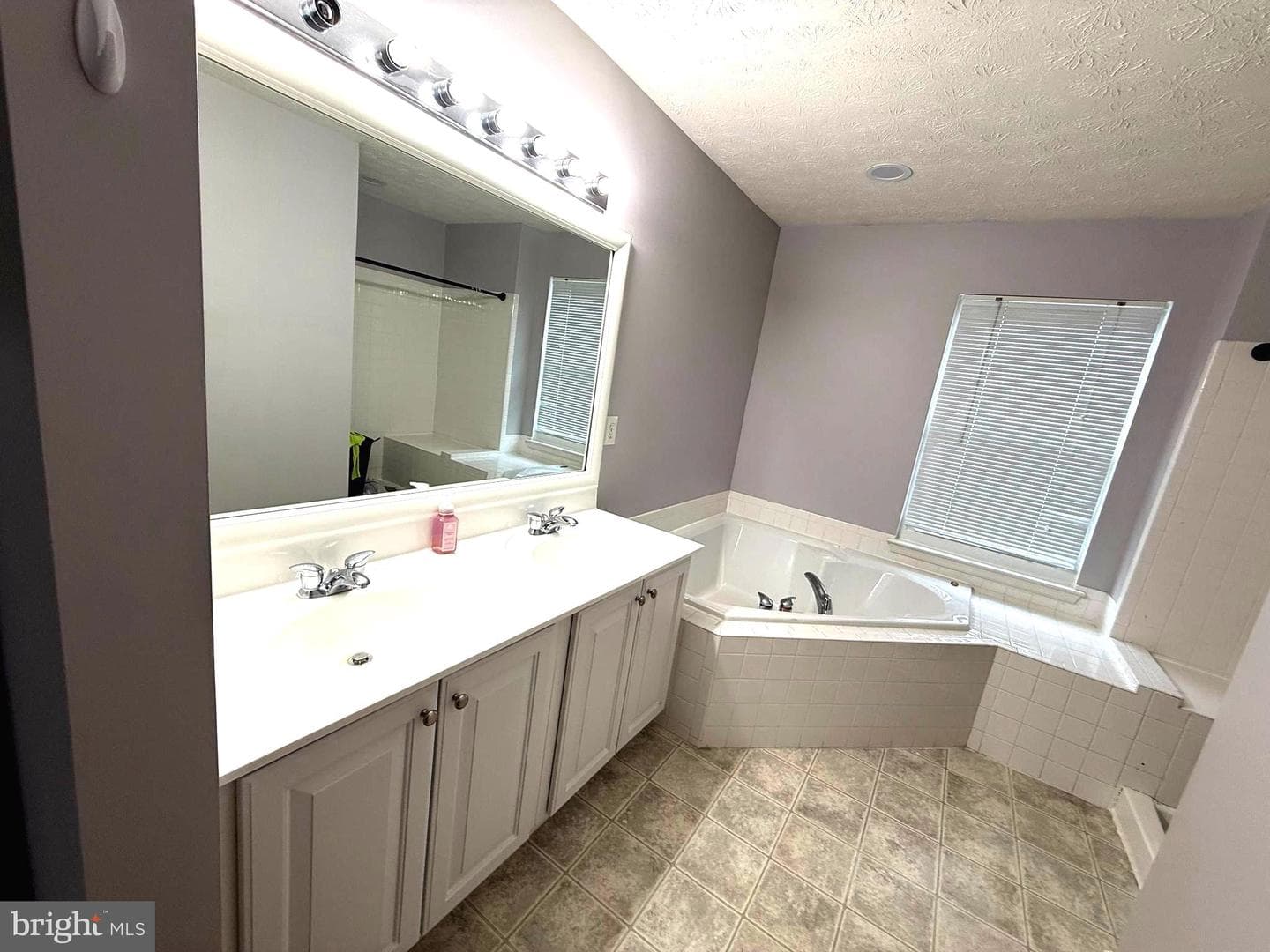 7713 Rotherham Drive photo 12