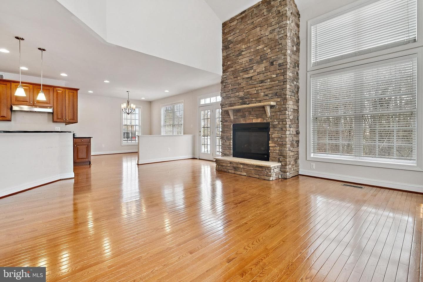 7404 Thames River Drive photo 6