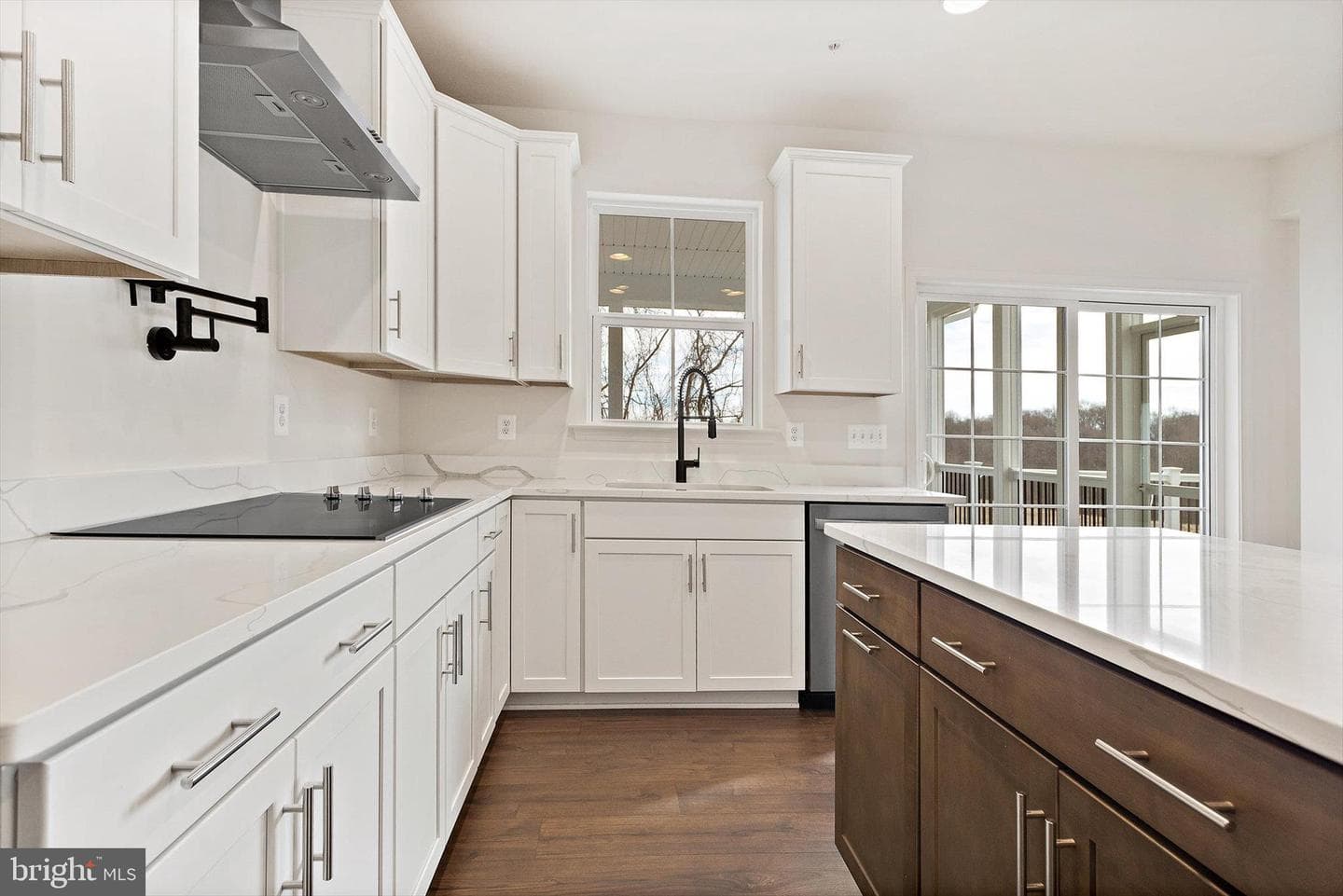 854 Imperial Road photo 4