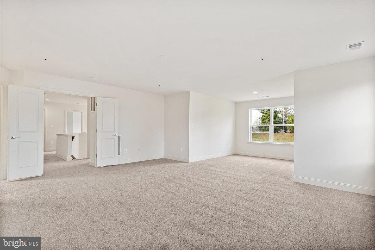 854 Imperial Road photo 8