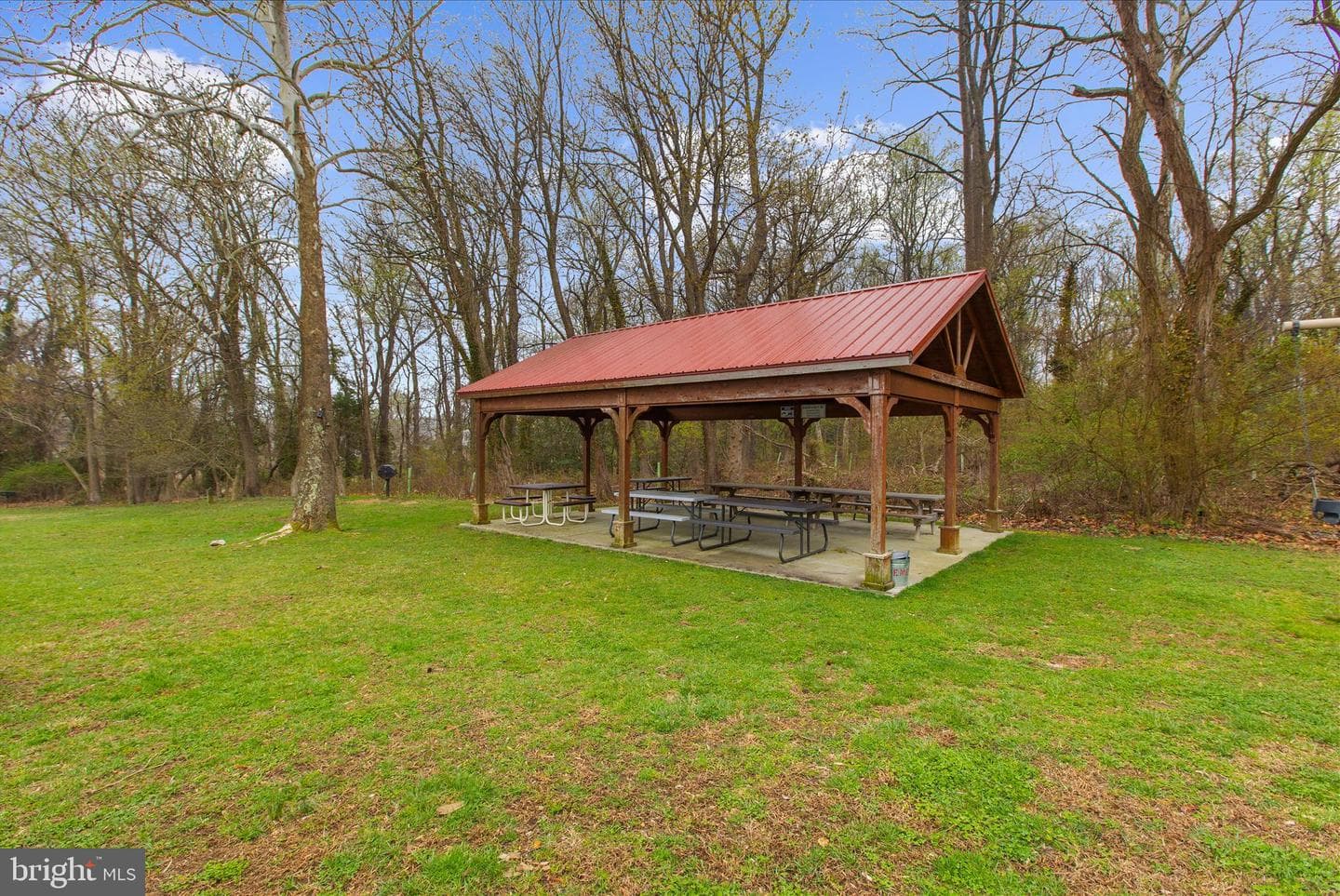 2642 Queen Anne Circle photo 59