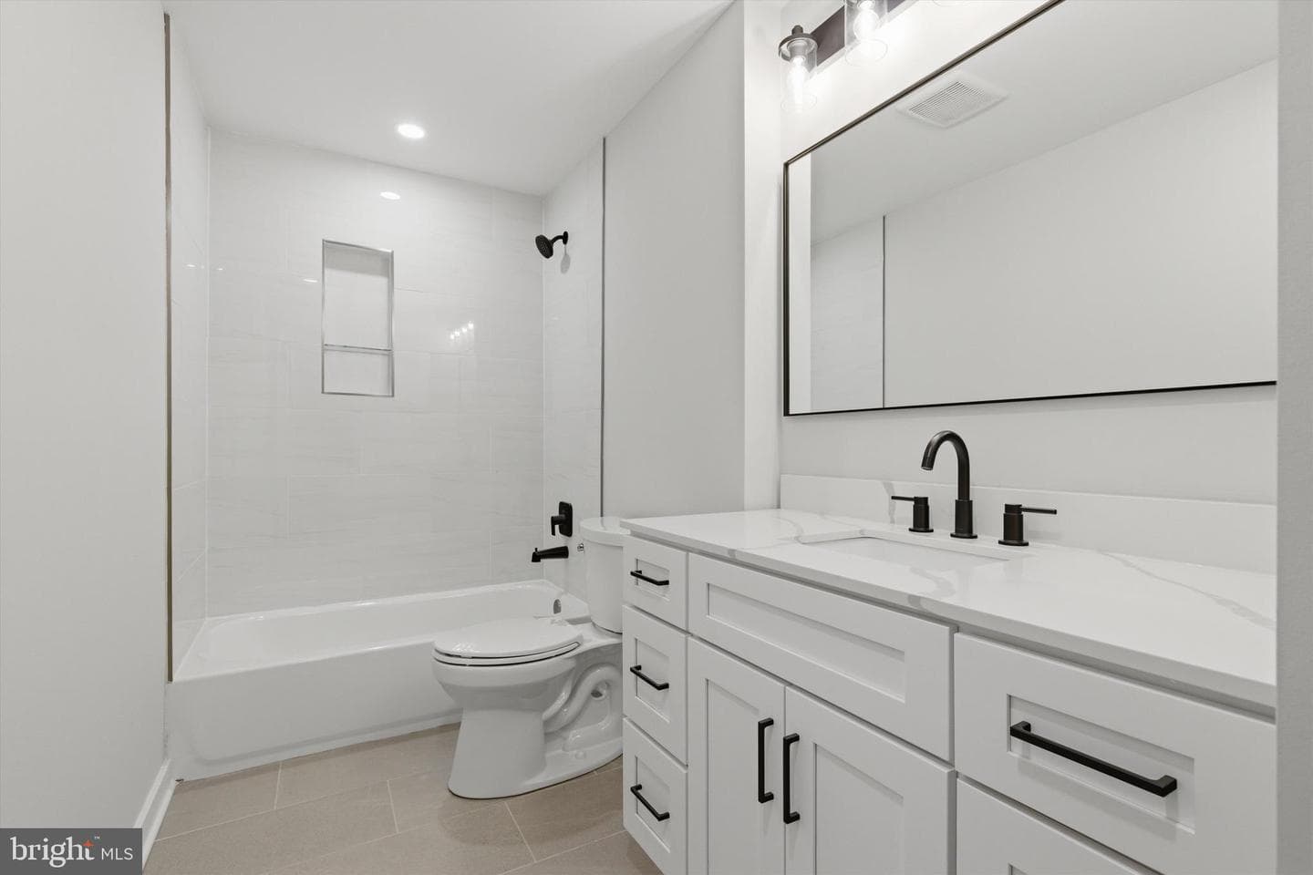 7258 Forest Avenue photo 14