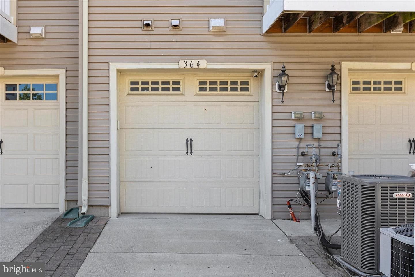 364 Chessington Drive photo 37