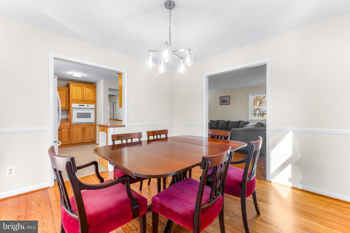 310 Fernwood photo 21