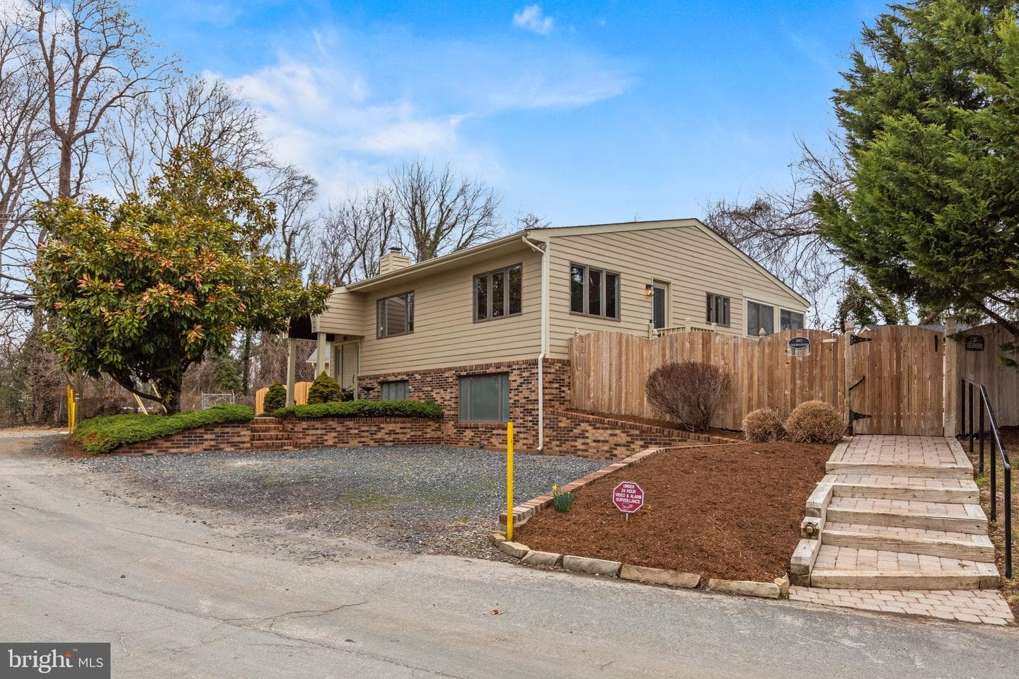 218 Lees Lane photo 4