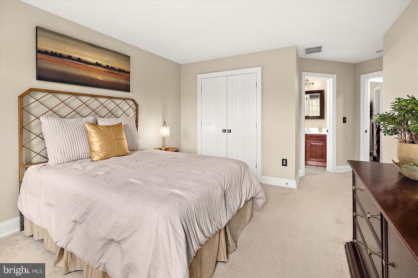927 Hilltop Road photo 30