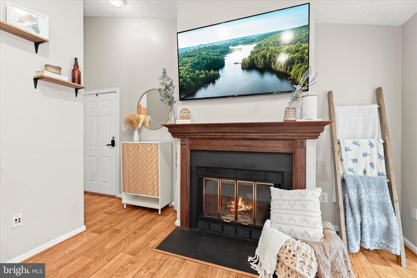 641 Deering Road #2j photo 6