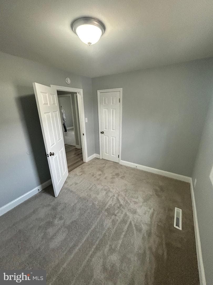 212 Sycamore Road photo 12