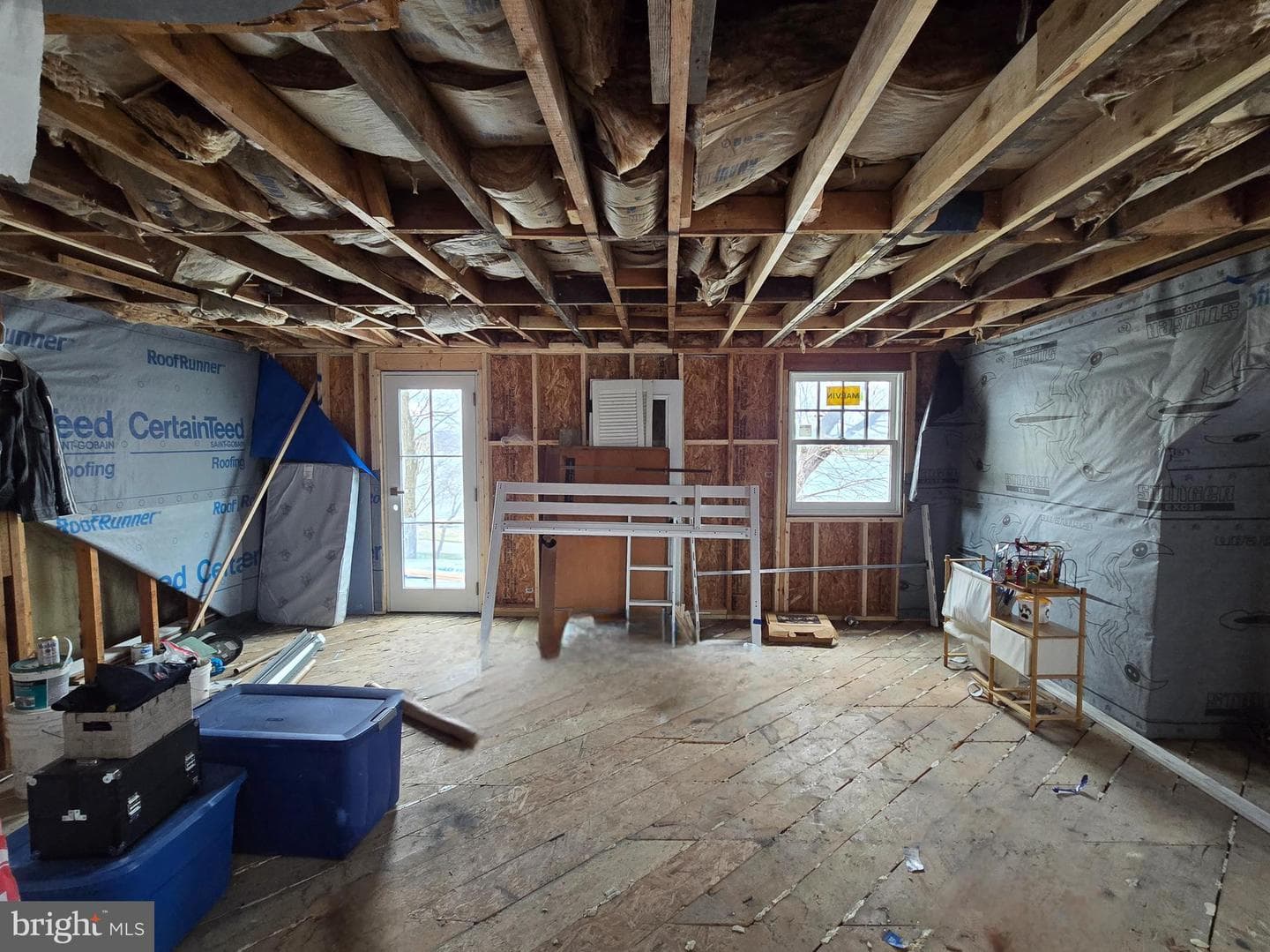 208 Harlem Road photo 11