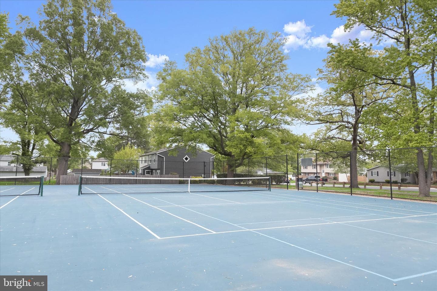 792 Match Point Drive photo 40